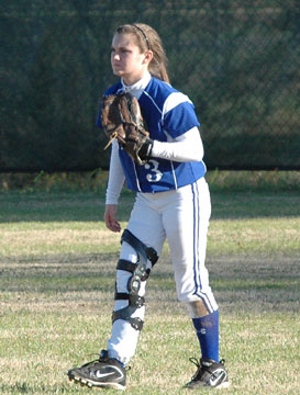 Bryant senior Paige Turpin patrols center field. (Photo courtesy of Mark Hart)