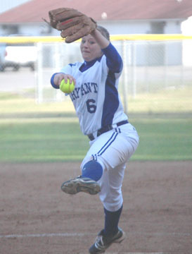 Peyton Jenkins delivers a pitch during Friday's game versus Sheridan. (Photo by Mark Hart)