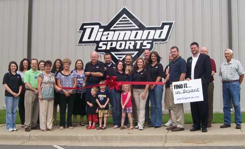 Members of the Bryant Chamber of Commerce joined owners and employees of Diamond Sports for a ribbon-cutting ceremony on Thursday, May 28.