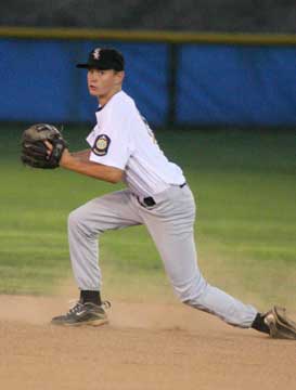 Tyler Brown makes a play at second. (Photo by Rick Nation)