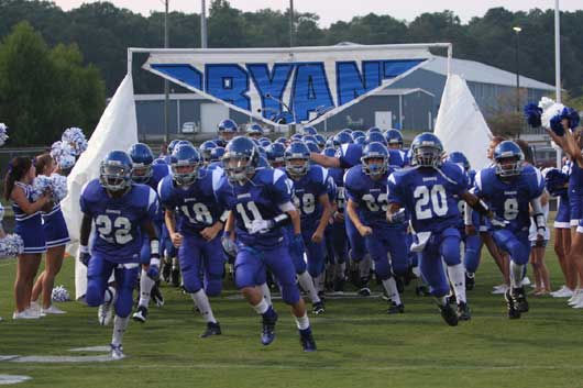 The 2009 Bryant Hornets freshman team takes the field. (Photo by Rick Nation)