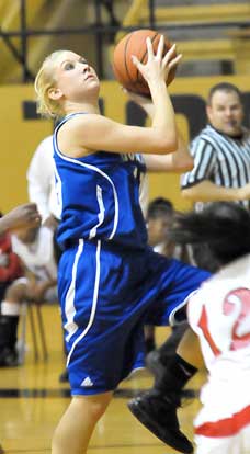 Abbi Stearns had 13 points in Friday's championship game. (Photo by Kevin Nagle)