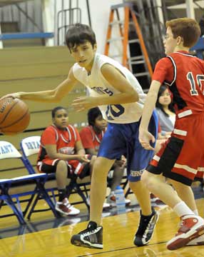 Alex Shurtleff drives past an Anthony School defender. (Photo by Kevin Nagle)