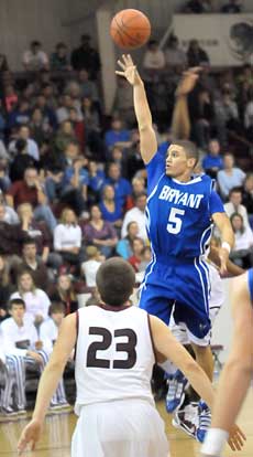 Jordan Griffin launches a shot off a drive into the lane. (Photo by Kevin Nagle)