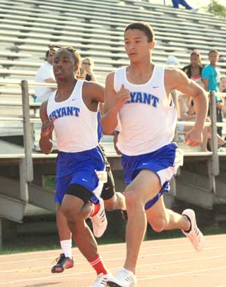 Dillon Winfrey (right) and Caleb Thomas compete in the 100 meter dash Friday. (PHoto courtesy of Carla Thomas)