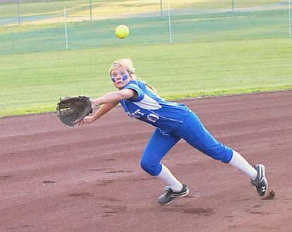 Shortstop Cassidy Wilson made a diving catch of this liner to end Cabot's two-run first. (Photo by Kevin Nagel)