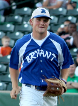 Brady Butler hustles off the field after making one of the top defensive plays of Friday's game in the first inning. (Photo courtesy of Phil Pickett)