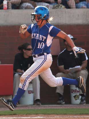 Cassidy Wilson heads down the third-base line toward home. (Photo courtesy of Phil Pickett)