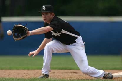 Lucas Castleberry takes a throw to second. (Photo by Rick Nation)