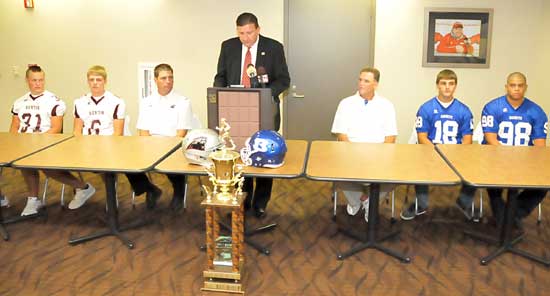 State Senator Shane Broadway introduces the players and coaches. (PHoto by Kevin Nagle)