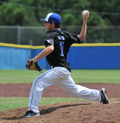 Hayden Daniel delivers a pitch. (Photo courtesy of Ron Boyd)