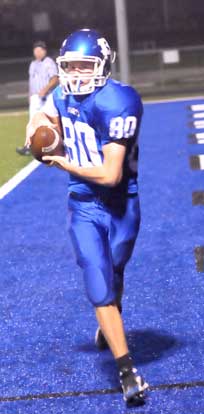 Lane Ricardo makes the game-winning touchdown catch. (Photo by Kevin Nagle)