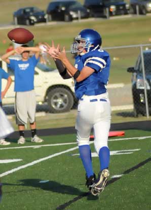 Hunter Fugitt hauls in a pass for Bryant Blue. (Photo by Kevin Nagle)