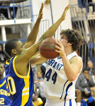 Zach Cambron, right, fights to get room for a shot. (Photo by Kevin Nagle)