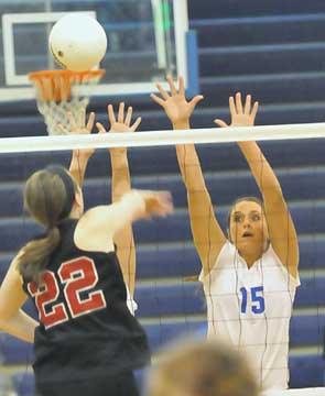 Bryant's Aubree Allen (15). (Photo by Kevin Nagle)