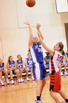 Bryant Blue's Annie Patton (34) launches a shot. (Photo by Kevin Nagie)