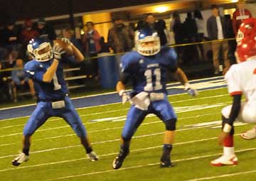 Sawyer Nichols (1) catches a pass and looks to pick up a block from Hayden Daniel (11). (Photo by Kevin Nagle)