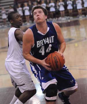 Zach Cambron (44) eyes the hoop. (Photo by Kevin Nagle)