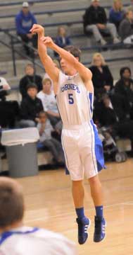 Brandan Warner takes a jumper. (Photo by Kevin Nagle)