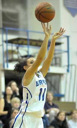 McKenzie Adams came off the bench to score 24 points Thursday night. (Photo by Kevin Nagle)
