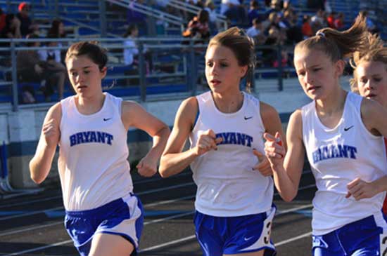 From left, Skylar Combs, Stacy Emmerling and Hannah Raney. (Photo courtesy of Carla Thomas)