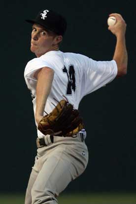 Jordan Taylor delivers a pitch. (Photo by Rick Nation)