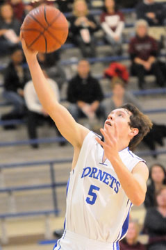 Brandan Warner goes in for a layup. (Photo by Kevin Nagle)
