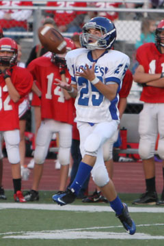 Bryant Blue's Jeffery Hastings hauls in a pass. (Photo by Rick Nation)