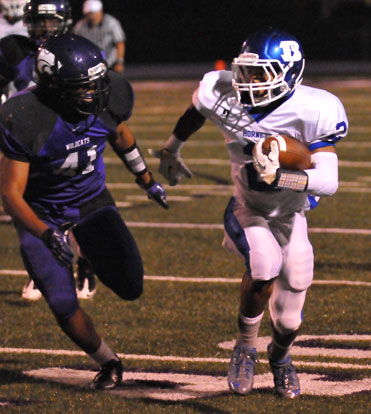 Brushawn Hunter (2) heads up the sideline. (Photo by Kevin Nagle)