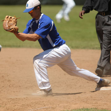 Josh Pultro stretches for a throw to first. (Photo by Rick Nation)