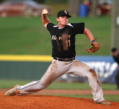 Wesley Akers fires a pitch. (Photo by Rick Nation)