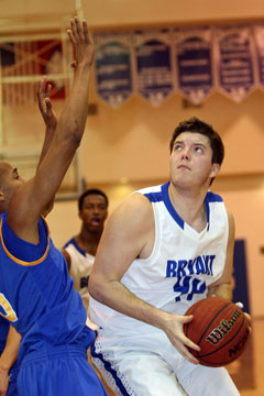 Zach Cambron eyes the basket. (Photo by Rick Nation)