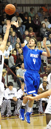 Luke Rayborn releases a flying jumper. (Photo by Kevin Nagle)