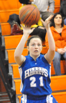 Annie Patton fires a shot. (Photo by Kevin Nagle)