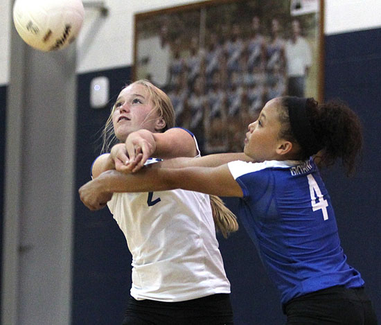 Whitney Brown (2) and Savannah Shelton (4). (Photo by Rick Nation)