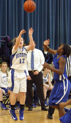 Skylar Davis finished with a game-high 18 points. (Photo by Rick Nation)