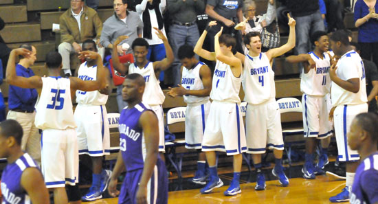 The Hornets celebrate their victory. (Photo by Kevin Nagle)