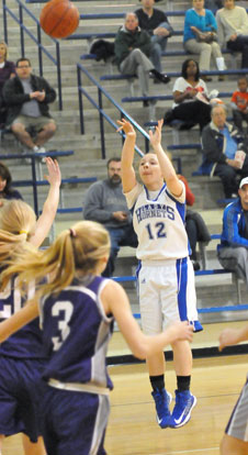 Bryant's Skylar Davis scored 8 of her game-high 12 points in the first three minutes of Monday's game. (Photo by Kevin Nagle)