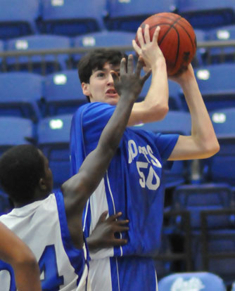 Kyle Sahr looks for a shot. (Photo by Kevin Nagle)