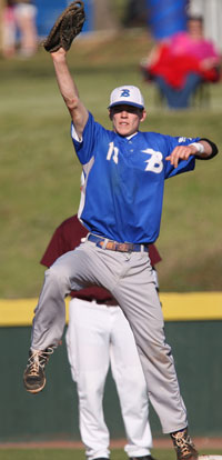 Ty Harris reaches for a throw to first. (Photo by Rick Nation)