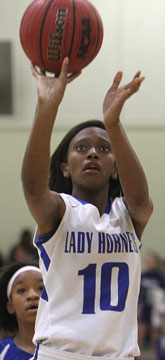 Lania Ratliff (Photo by Rick Nation)