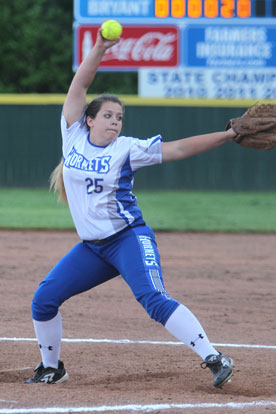 Kerrigan Allen delivers a pitch during Tuesday's game. (Photo by Rick Nation)