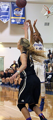 Raija Todd hit four 3-pointers. (Photo by Rick Nation)