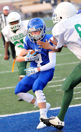 River Gregory steps into the end zone with Bethel's first touchdown. (Photo by Kevin Nagle)