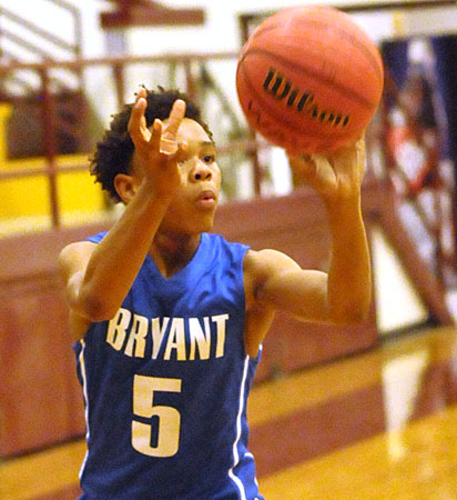 Cameron Hunter fires up a shot from the left side. (Photo by Kevin Nagle)