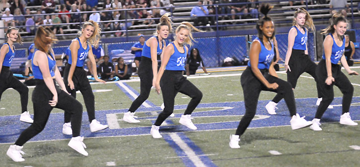 11-2froshdancegroupkn